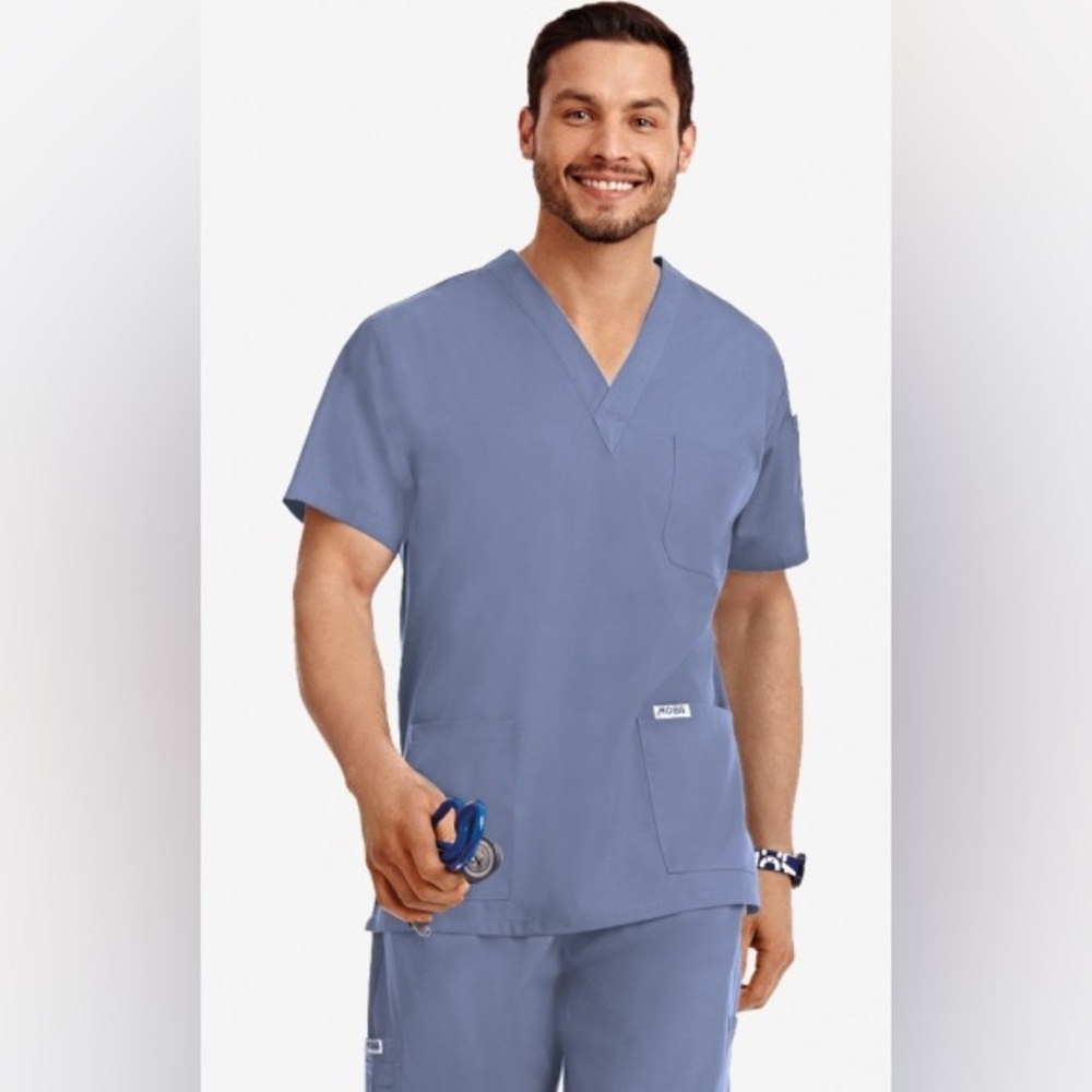 Sz XS Mobb classic unisex V-neck scrub top and pants 29” in length set